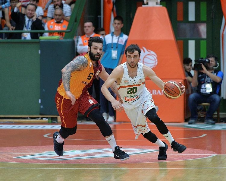 Galatasaray Odeabank Banvit E Kukredi Son Dakika Turkiye Basketbol Ligi Haberleri Fotomac