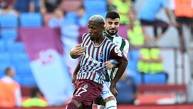 Trabzonspor-Konyaspor maçında penaltı kararı!