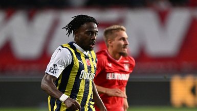 Fenerbahçe'yi Ocak ayında defans krizi bekliyor