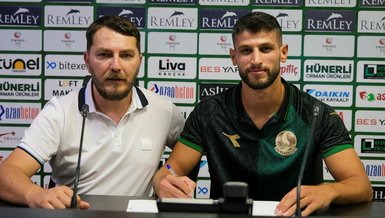 Stoper Kahraman Sakaryaspor’da