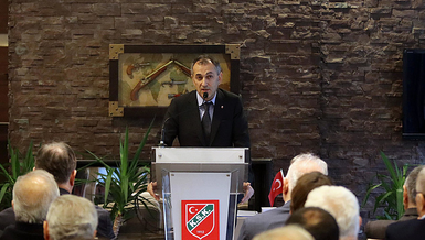 Karşıyaka’da umut Azat