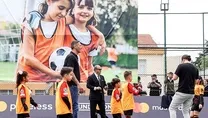 Depremzede çocuklar unutulmadı