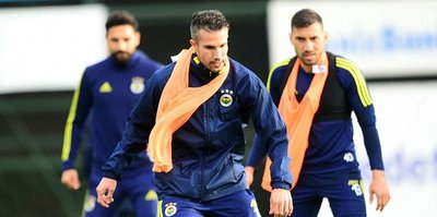 Van Persie hırs yaptı