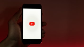 YouTube’da 140 yıl uzunluğundaki video!