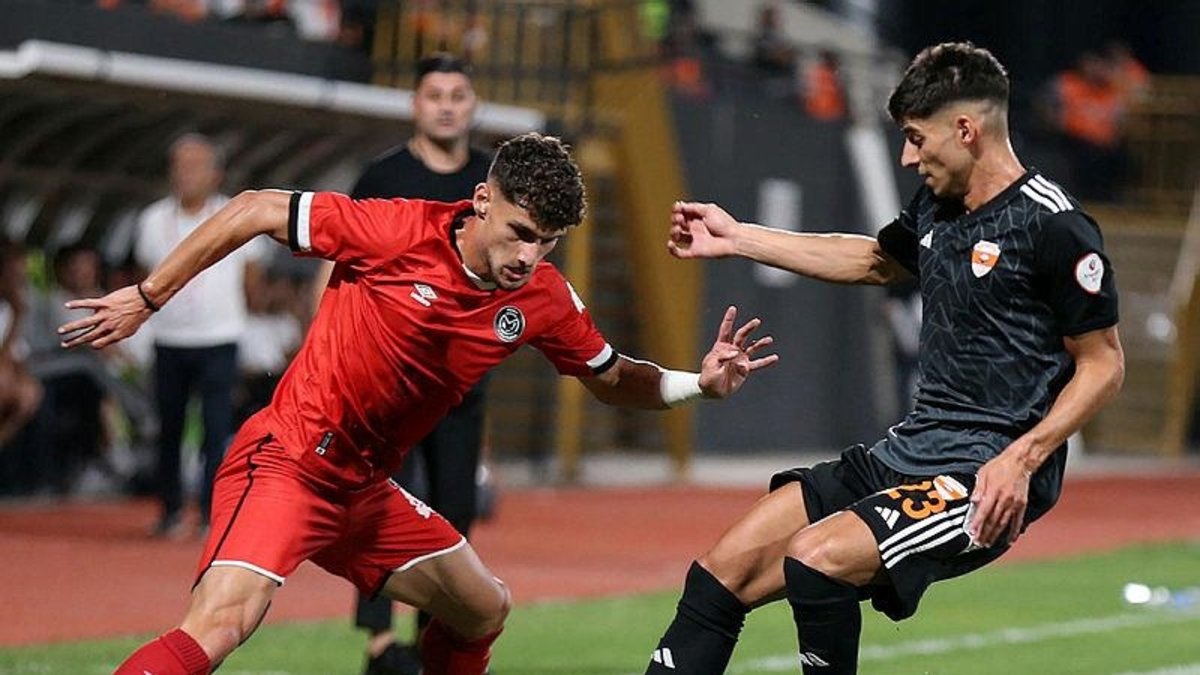 Manisa evinde fırsat tepti
