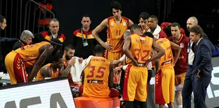 Cimbom potada siftah peşinde