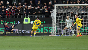 Semih'ten şık vole golü!