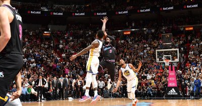 Miami Heat, şampiyon Golden State’i son saniyede yendi