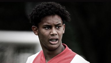 Son dakika spor haberi: Ajax'ın 16 yaşındaki futbolcusu Noah Gesser hayatını kaybetti