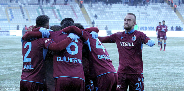 Trabzonspor zirve aşkına! İşte Hüseyin Çimşir'in Sivasspor maçı 11'i