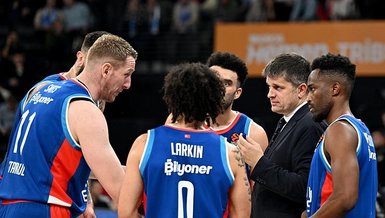 Anadolu Efes Partizan'ı ağırlıyor