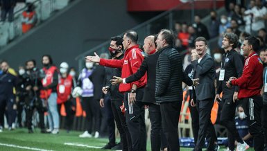 SON DAKİKA BEŞİKTAŞ HABERLERİ - Beşiktaş Altay maçı için altyapıdan 3 futbolcuyu İzmir'e götürdü