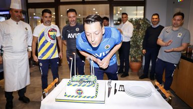 FENERBAHÇE HABERLERİ: Mesut Özil'in doğum günü kutlandı