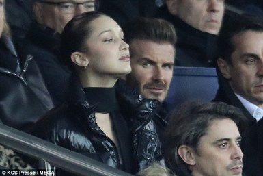 Ünlü model Beckham’ın aklını aldı!
