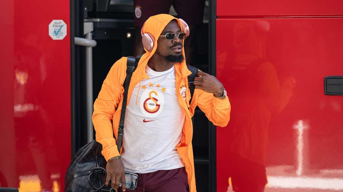 Serge Aurier bırakıyor