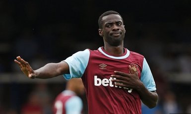 Orta sahaya  Pedro Obiang!