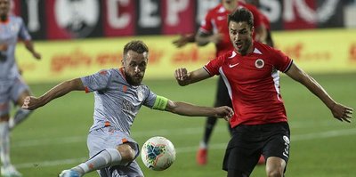 MAÇ SONUCU Gençlerbirliği 1-2 Medipol Başakşehir MAÇ ÖZETİ