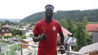 Sanchez: Kalıyorum