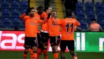 Başakşehir liderlik aşkına