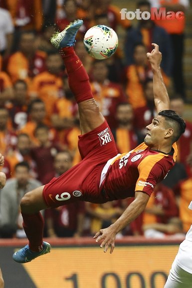 Galatasaray’da Radamel Falcao ilk maçtan Mbaye Diagne’ye fark attı