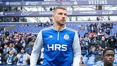 Edin Dzeko ilk maçında fileleri sarstı!
