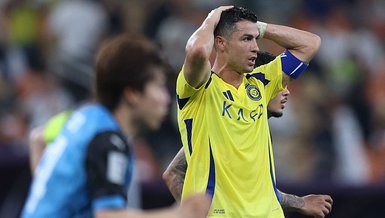 Ronaldo'nun şaşırtan hareketleri! Maç sonunda gündem oldu...