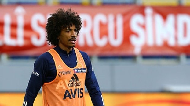 Fenerbahçe'de Luiz Gustavo çalışmalara başladı #