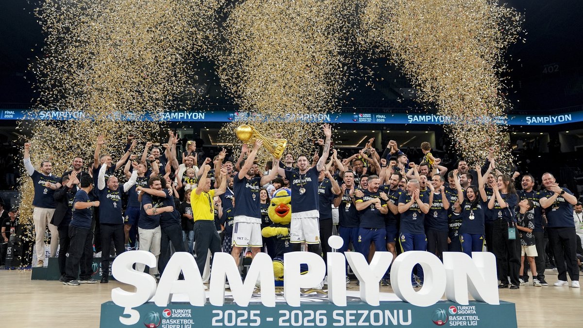 Basketbol Süper Ligi'nde şampiyon Fenerbahçe Beko!
