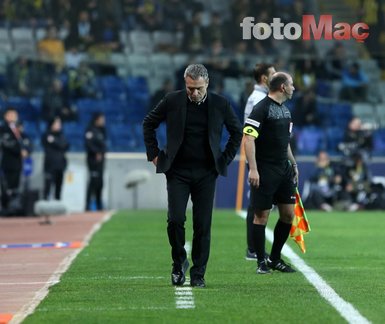Fenerbahçe taraftarından Ersun Yanal'a büyük tepki!