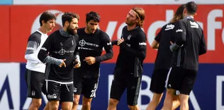 Kafile yarın yola çıkıyor