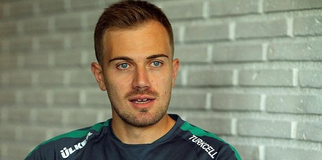 Mert Günok, A Milli Takım’ın kalesini istiyor