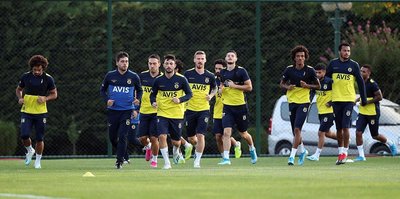 Fenerbahçe'de hazırlıklar start aldı
