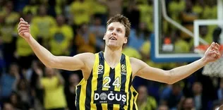 Jan Vesely baba oldu