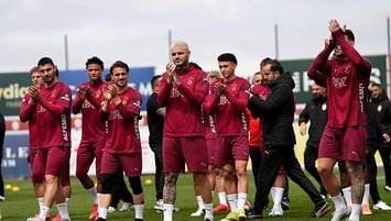 G.Saray'da coşkulu antrrenman!