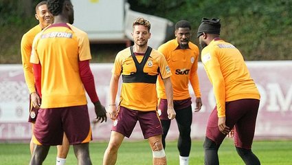 Galatasaray'da Fenerbahçe derbisinin hazırlıkları sürüyor