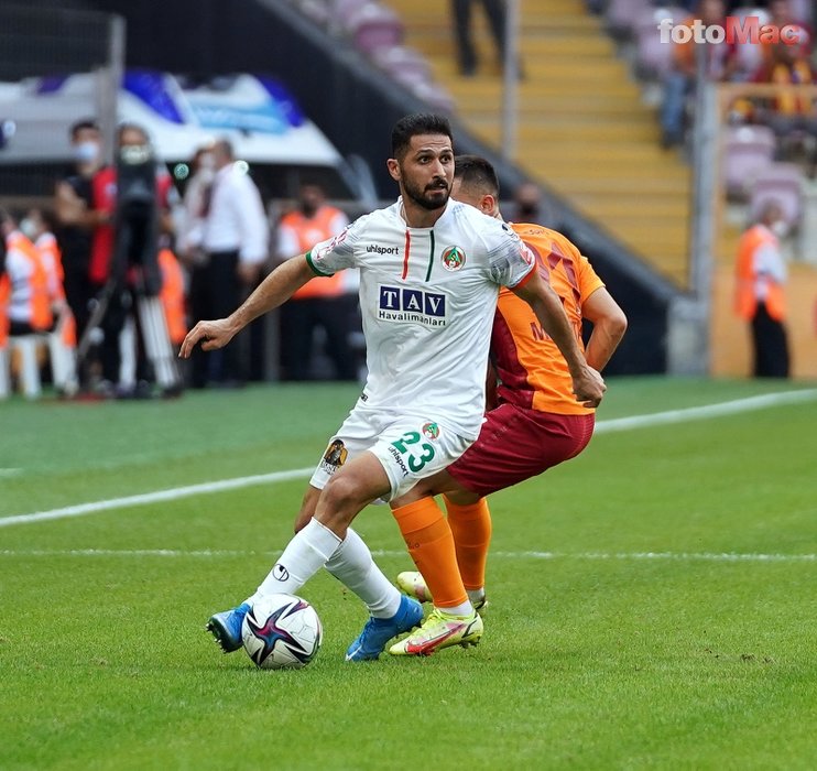 GALATASARAY HABERLERİ! Fatih Terim'den flaş Emre Akbaba kararı!