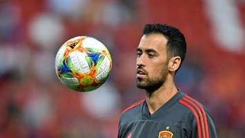 Spain captain Busquets tests positive for COVID-19