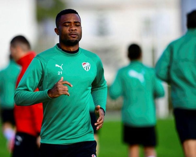 Chedjou Dan Timsah Cizimi Son Dakika Bursaspor Haberleri Fotomac