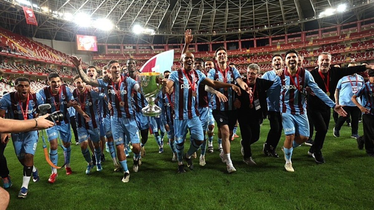 Hücum hattı yeniden