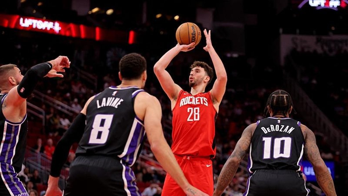 Alperen Şengün'den Sacramento Kings potasına 30 sayı!