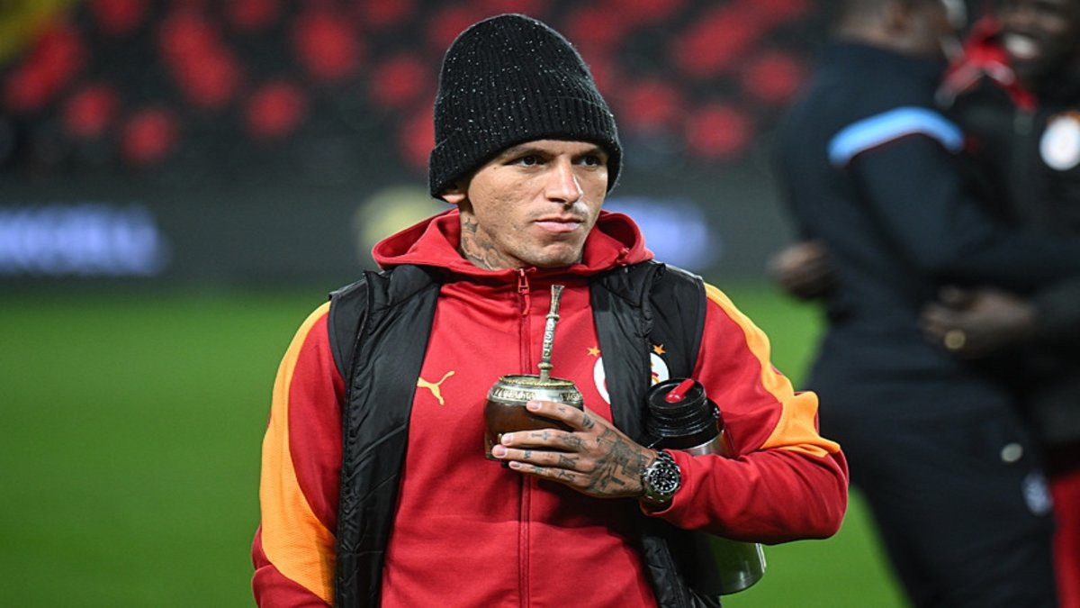 Lucas Torreira'dan Ayrılık İddialarına Cevap! Ne Dedi? - Görsel 1