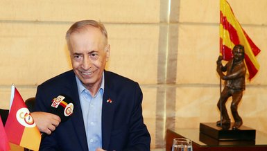 Galatasaray Başkanı Mustafa Cengiz’den voleybol takımına destek