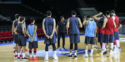 A Milli Erkek Basketbol Takımı, Karadağ maçına hazır