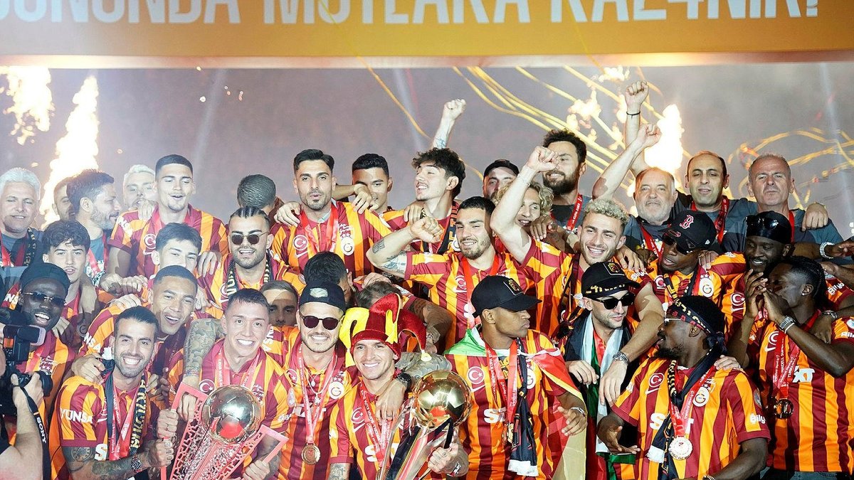 Avrupa'da ilk 3'te