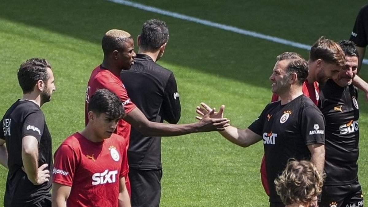 Okan Buruk açıkladı: Osimhen Liverpool maçında oynayacak mı?