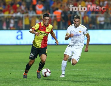 Deniz Türüç’ten transfer açıklaması! Galatasaray...