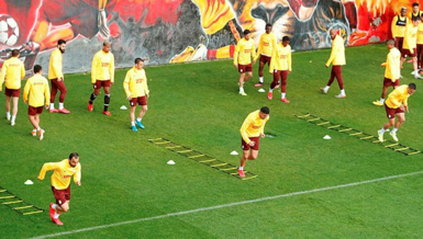Galatasaray'da Rizespor maçı hazırlıkları çift antrenmanla sürüyor!