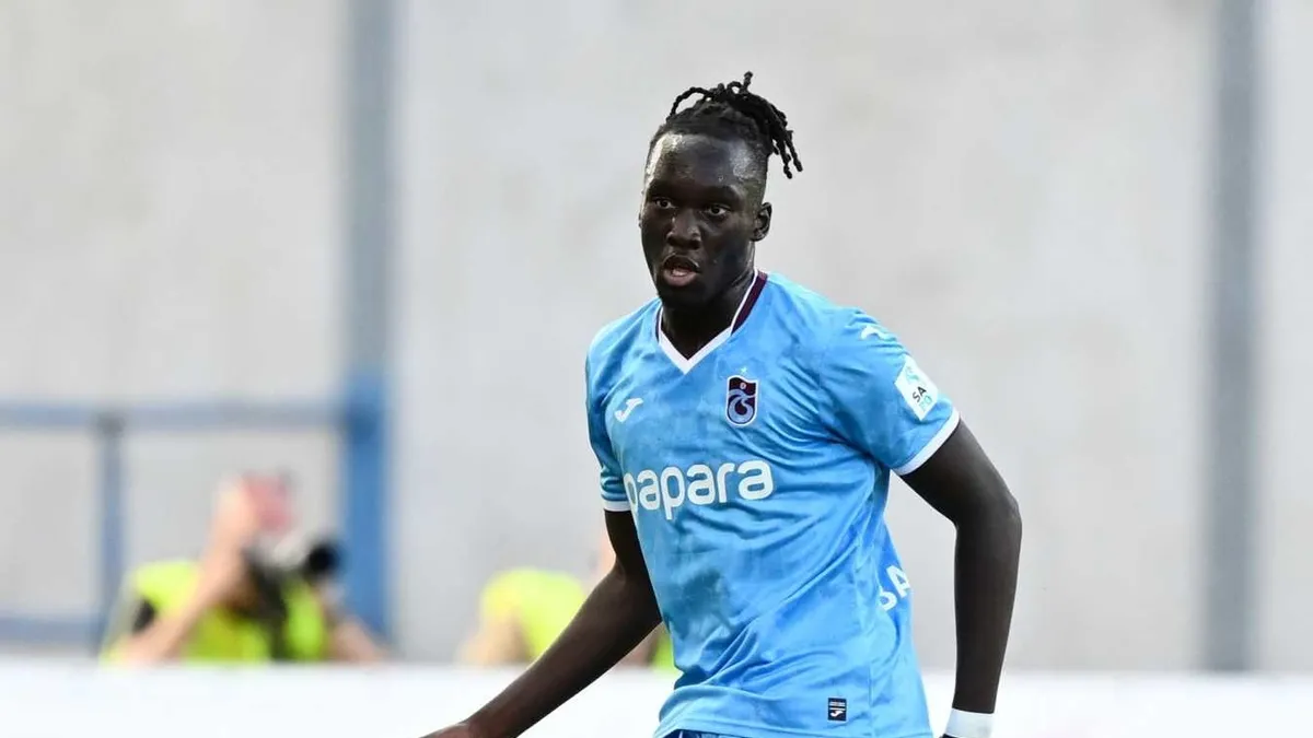 Trabzonspor'da ayrılık! İspanyol basını Mendy'nin yeni adresini duyurdu