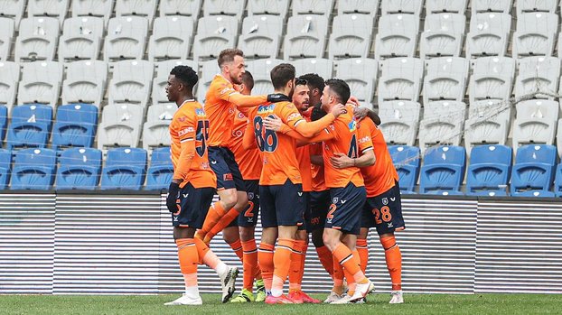 Başakşehir - Yeni Malatyaspor: 3-1 (MAÇ SONUCU - ÖZET) #