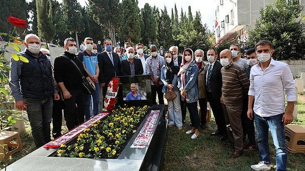 Trabzonspor'un efsane futbolcusu Kadir Özcan anıldı #